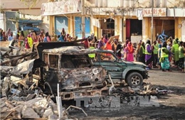 Vụ đánh bom liên hoàn ở Somalia đã làm ít nhất 300 người chết 